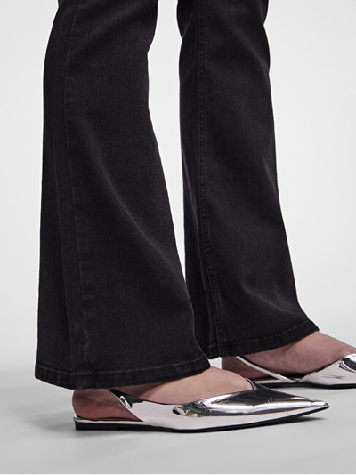 Xhinse për femra PIECES PCPEGGY Flared Fit, të zeza