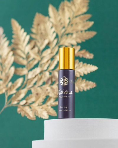 Vaj parfumi Hrabina Rzewuska Katara, 10 ml, i artë vjollcë