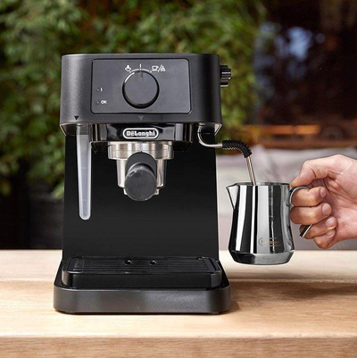 Aparat për espreso DeLonghi Stilosa EC230BK, i zi