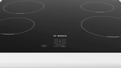 Pianurë me induksion Bosch PUG611AA5E, 60cm, PowerBoost, e zezë