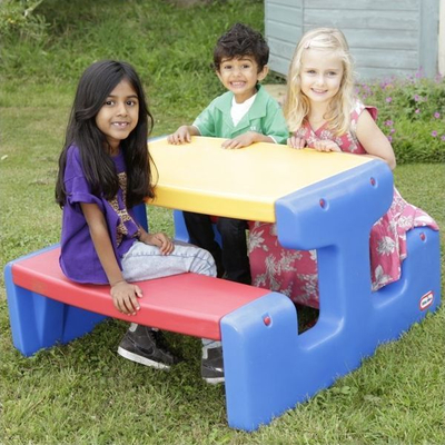 Tavolinë pikniku për kalamaj Little Tikes, blu / e kuqe
