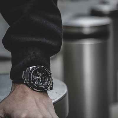 Orë dore Casio G-Shock Solar GST-W300-1AER