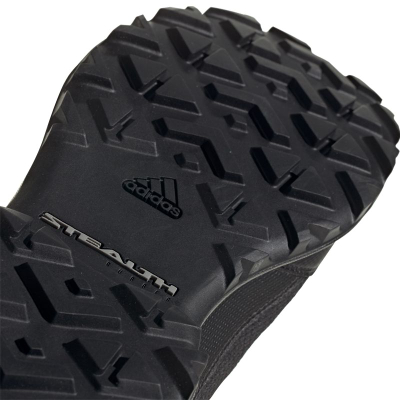 Çizme dimërore Adidas Terrex Heron Mid CW CP M AC7841, që s’i kap uji, me shtresë izolimi