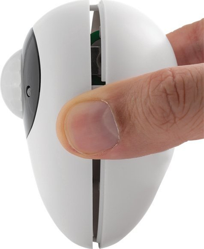 Sensor i zgjuar lëvizje Deltaco SH-WS01, Wi-Fi 2.4 GHz, për shpi t’zgjuar, bardh e zi