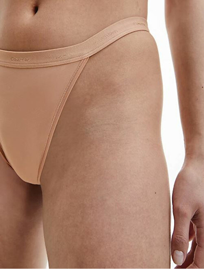 Mbathje Calvin Klein Brazilian QF6760E7NS