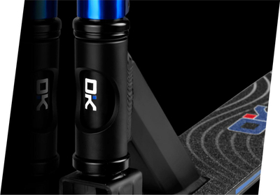 Trotinet stunt Soke Pro me timon Y-bar, kushineta ABEC-9, rrota alumini, i zi me blu
