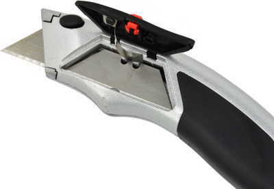 Нож за сечење GEKO со метално тело, со извлекувачко сечиво, 175mm