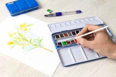 Ngjyra uji në pjatëza Kreul Watercolors In Pans, set me 12 copa, kuti metalike, shumëngjyrëshe