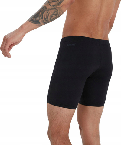 Rroba banje Speedo Endurance+ Mid Jammer për burra, që s’i bën përshtypje klori, të zeza