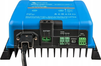 Karikues baterie Victron Energy Phoenix Smart IP43 12V 50A me 3 dalje, me Bluetooth, blu