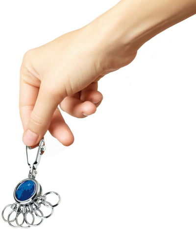 Varëse çelsash TROIKA AROUND THE WORLD, me sustë, blu me shumëngjyra