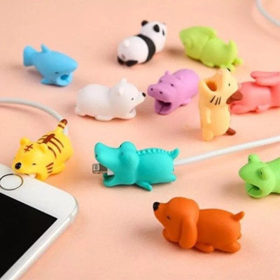 Mbrojtës kabllo telefoni Hurtel Panda, universal, plastik, shumëngjyrësh
