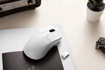 Maus wireless Keychron M3 Mini, 26000 DPI, 2.4 GHz, Bluetooth 5.1, i bardhë