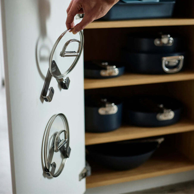 Mbajtëse kapakësh Joseph Joseph CupboardStore Space 45059, set 2 copë, çelik inox, argjend