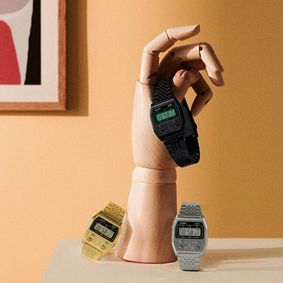 Orë digjitale Casio, e argjendtë
