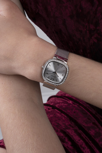 Orё dore Guess Tapestry GW0354L1