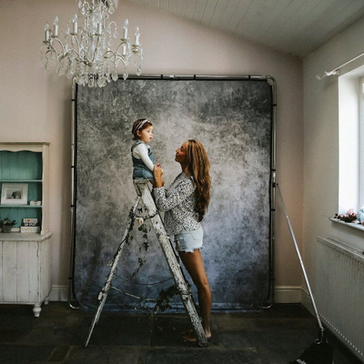 Sfond fotografik Manfrotto EzyFrame Vintage, 2 x 2.3m, me stil concrete