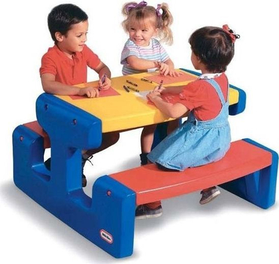 Tavolinë pikniku për kalamaj Little Tikes, blu / e kuqe