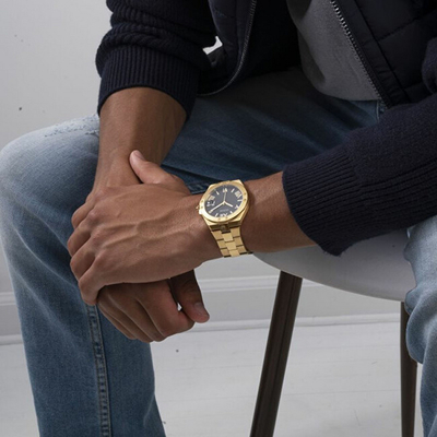 Orë dore GUESS Perspective GW0276G2