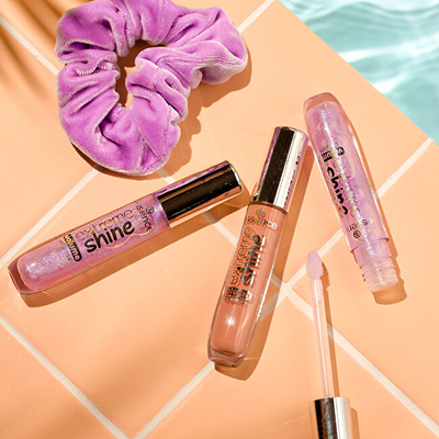 Lipgloss për buzë Essence Extreme Shine Volume, 5 ml