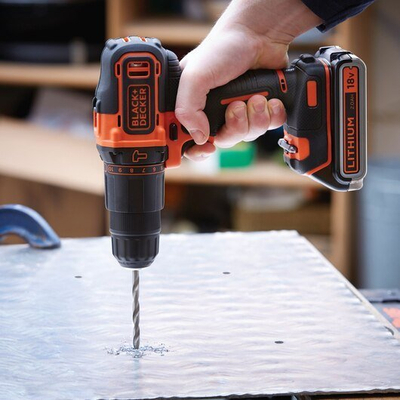 Kaçavidë goditëse Black&amp;Decker BD, 18V, 2x2.0Ah, me kuti