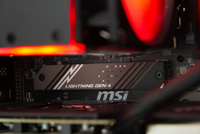 Kompjuter HAL3000 MČR Finale Pro Super, AMD Ryzen 5 9600X, 32GB RAM, 1TB SSD, NVIDIA RTX 4070 Super, i zi