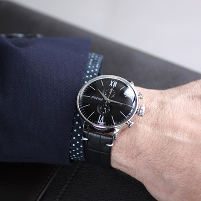 Orë dore Prim Retro Chronograf W01P.13023.B