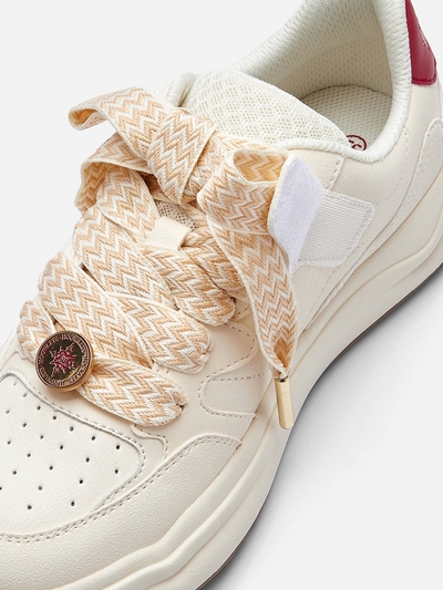 Atlete Hogwarts Crest  Magical Beige Edition