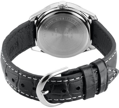 Orë për femra Casio, e zezë