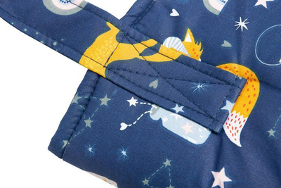 Shportë lodrash Sensillo Toy Basket Medium, 35x47 cm, motiv dhelpra, blu e errët