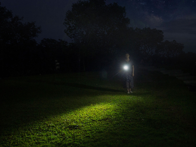 Elektrik dore Fenix E01 V2.0, LED Cree XP G2, IP68, i zi