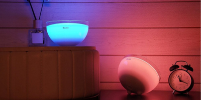 Llambë tavoline portabël Govee Ambient RGBWW, e zgjuar, me Bluetooth e Wi‑Fi, e bardhë
