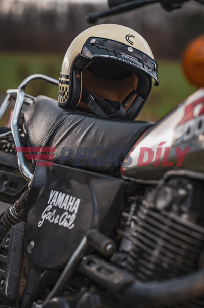 Helmetë moto CASSIDA Eso Forty Nine, e hapur neo retro, krem e zezë, 2026