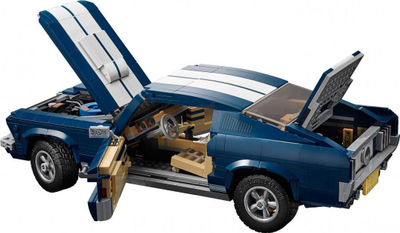 Set LEGO Creator Expert Ford Mustang