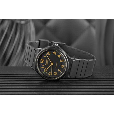 Orë dore Casio MQ-24-1B2LDF, quartz, rezistente ndaj ujit, e zezë