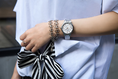Orë dore Casio Sheen SHE 3058D-7A