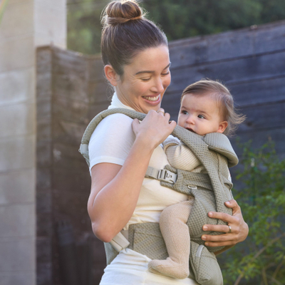 Mbajtëse bebe Ergobaby Omni Deluxe Mesh, ergonomike, Soft Olive