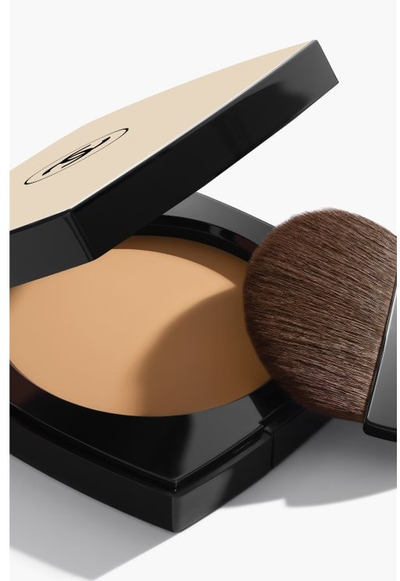 Компактна пудра CHANEL Healthy Glow Powder, природен ефект, нијанса Beige