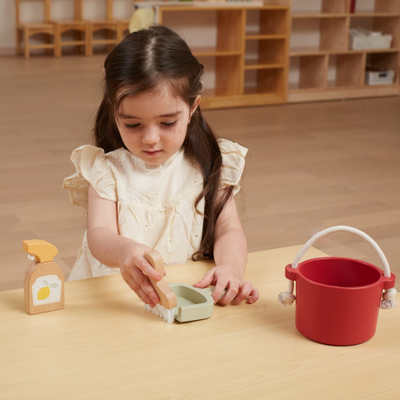 Set pastrimi për fëmijë Viga Cleaning Set, me kovë dhe aksesorë, shumëngjyrësh