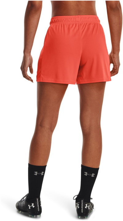 Pantallona të shkurtra sportive Under Armour Challenger Knit, për femra, të kuqe