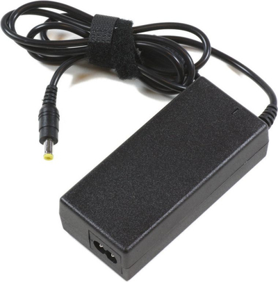Adapter karikues CoreParts MBA1021, 65W, për ambiente të brendshme, i zi