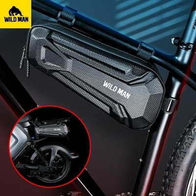 Çantë kornize biçiklete Wildman XL, 1.8L, montim me rripa, e zezë