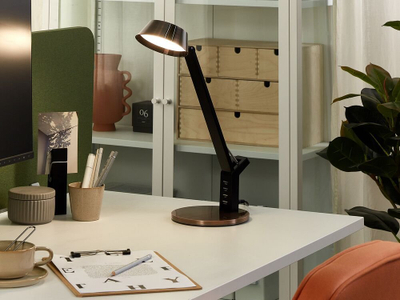 Lampë tavoline Beliani CHAMAELEON, LED, me dimmer, ngjyrë bakri