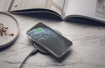 Mbrojtëse për iPhone 12 Pro Max Moshi Vitros, e zezë