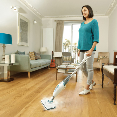 Shtupë me avull Black & Decker FSM1605, e bardhë