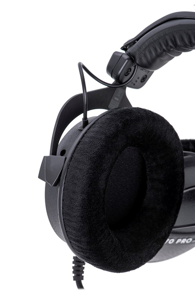 Kufje Beyerdynamic DT 770 PRO 250 OHM, me kabllo, të zeza