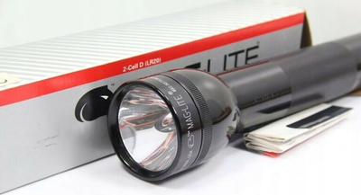 Dritë dore Maglite Standard 2 Cell D, alumini, që s’e ha sharra, e zezë