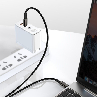 Kabllo BASEUS, USB-C - USB-C, për karikim të shpejtë / të dhëna, 100W, 1m, e zezë