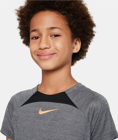 Bluzë sportive për kalamaj Nike Dri-FIT Academy Jr DQ8901 010, poliestër, Dri-FIT, gri