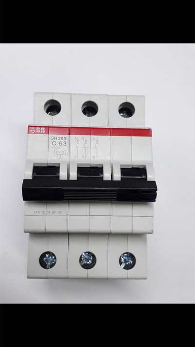 Automat trefazor ABB SH203 C63, 63A, 6kA, gri